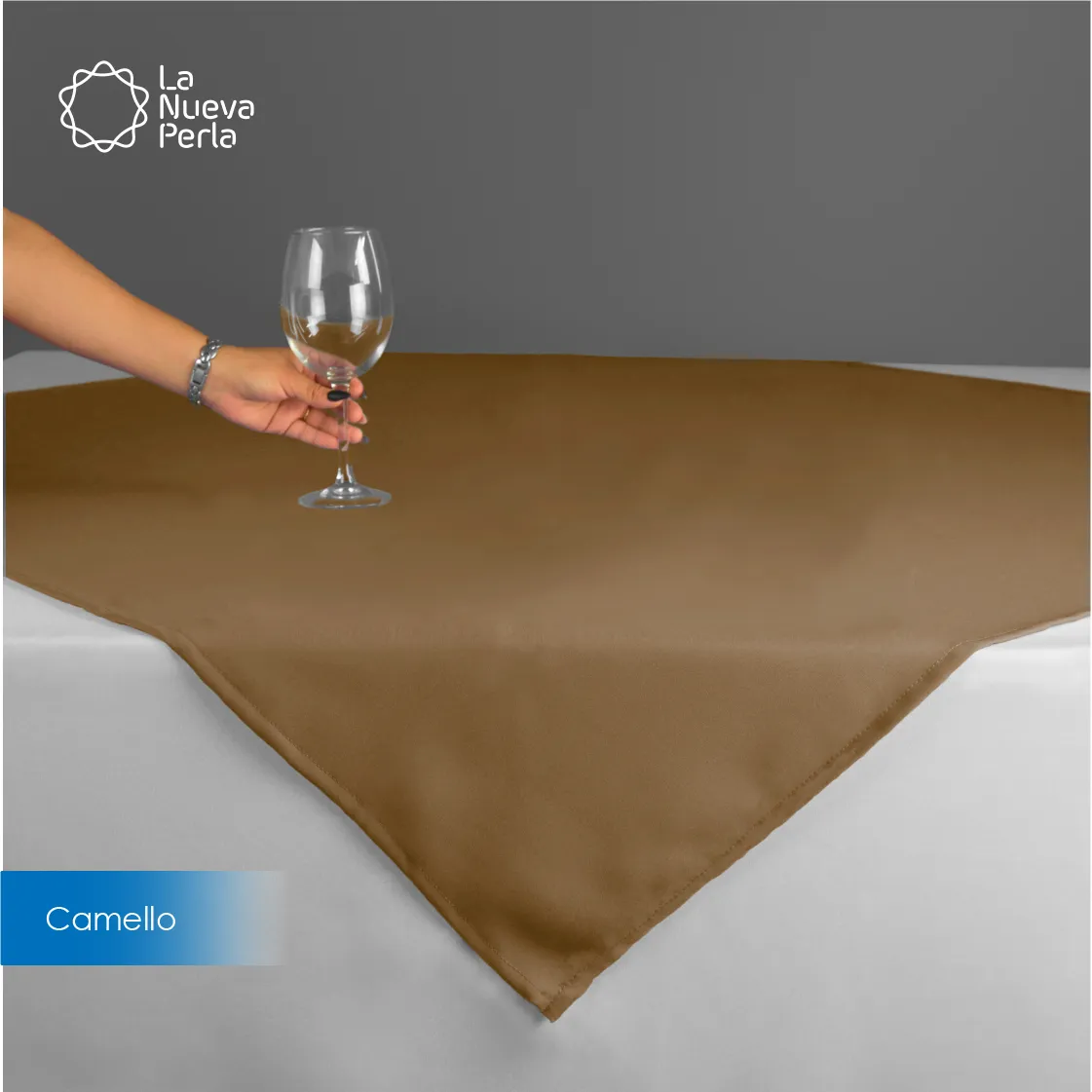Cubre mantel Tergal Liverpool 145x145 cm Camello: imagen 1