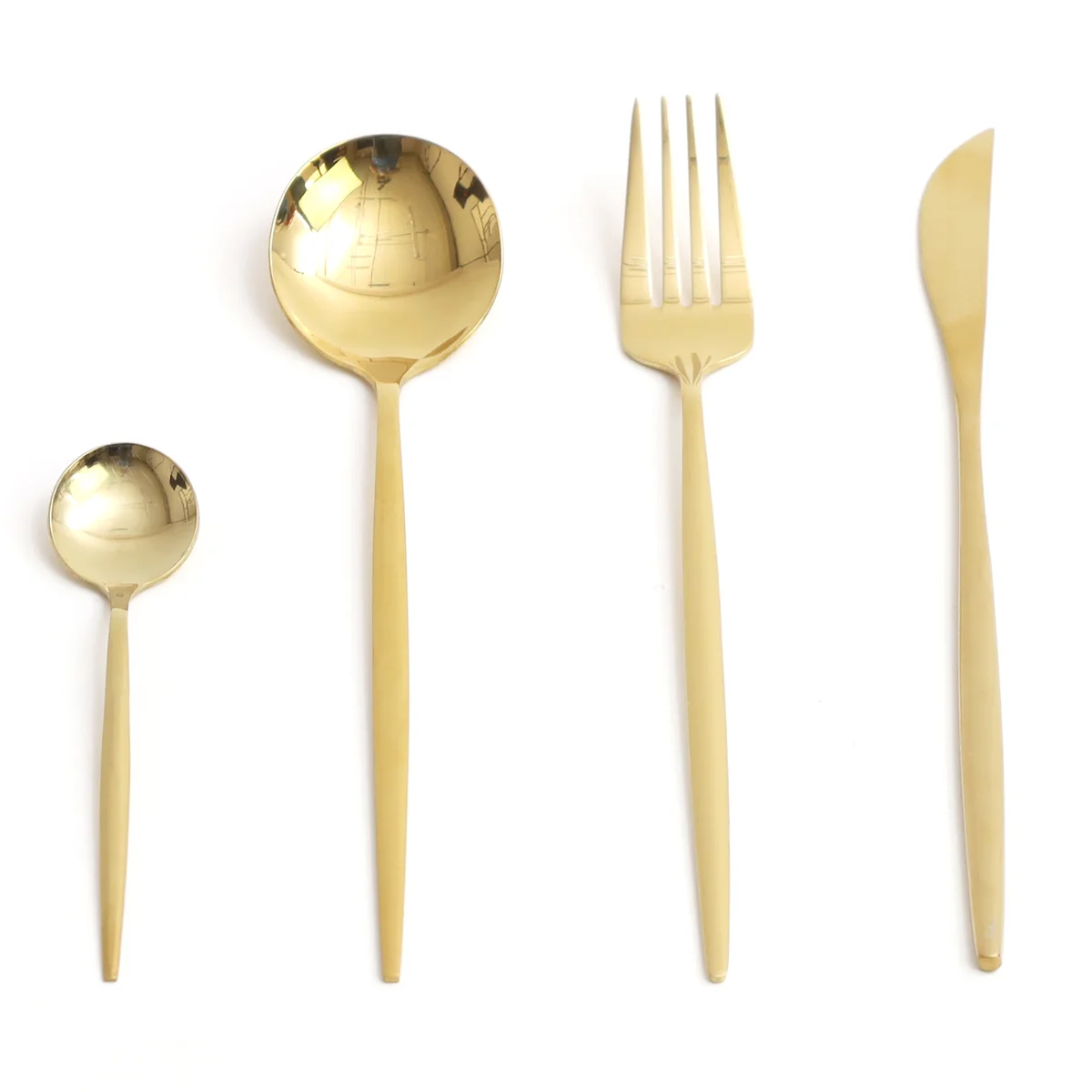 Set de Cubiertos 4 pzs Oro: imagen 2