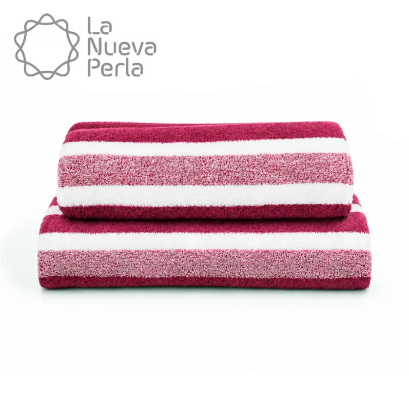 Toalla Microfibra Rayas Medio Baño 70 X 140 Color Tinto